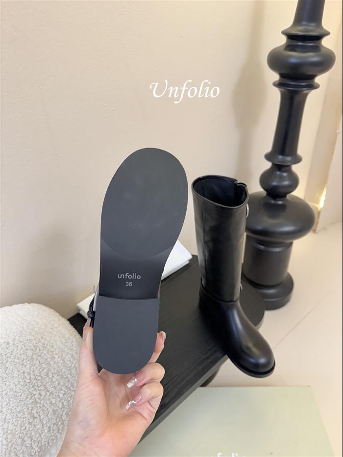 20251128175424578 390